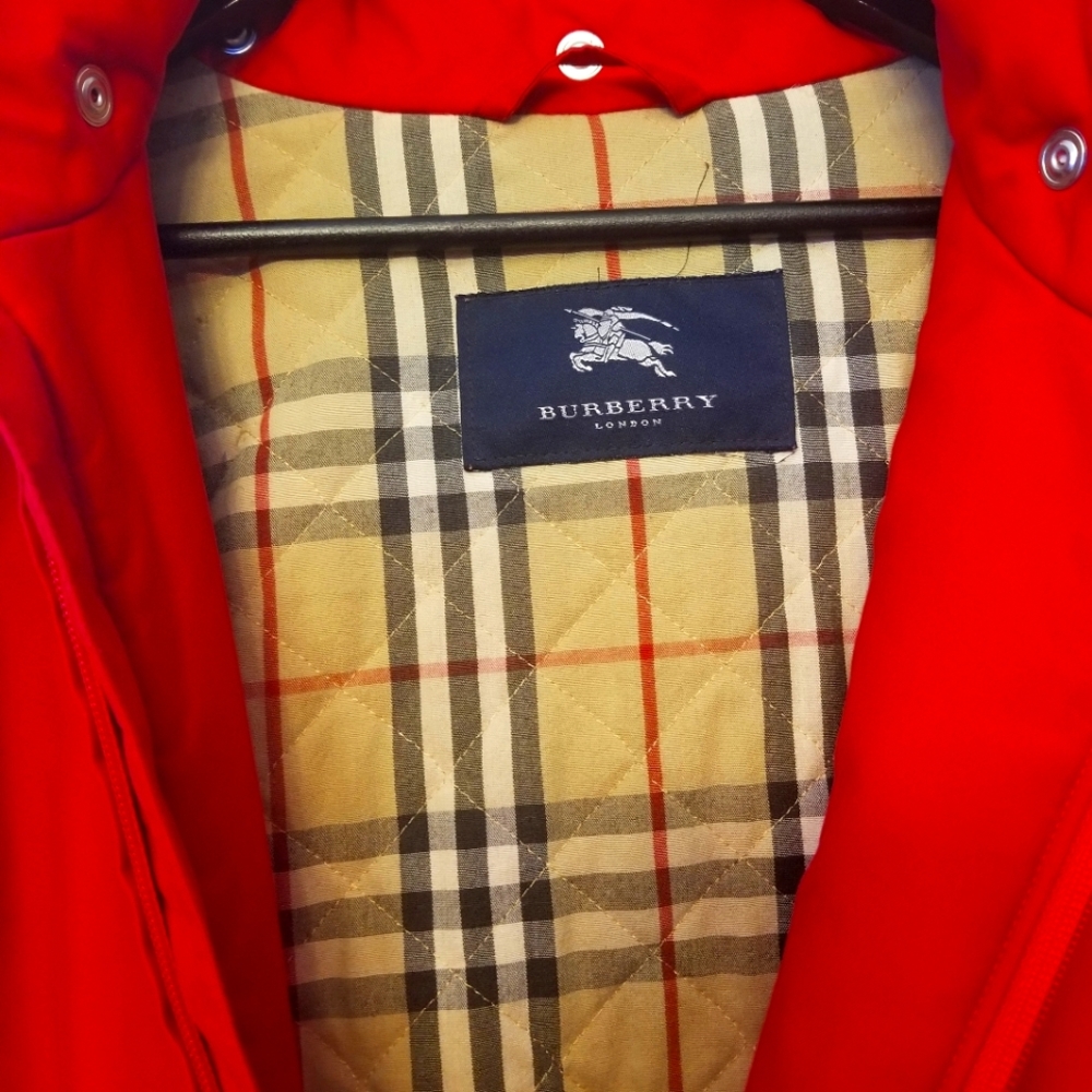 Unisex Red Burberry Rain Coat with quilted light interior . Classic. Timeless.